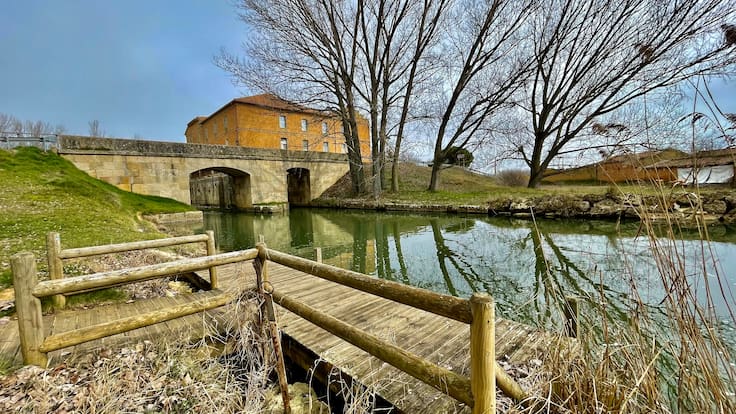 Postales de Palencia: La del Canal en Abarca de Campos