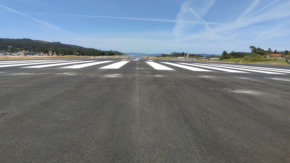 El alcalde de Vigo explica que el Concello sufragará el vuelo a Londres