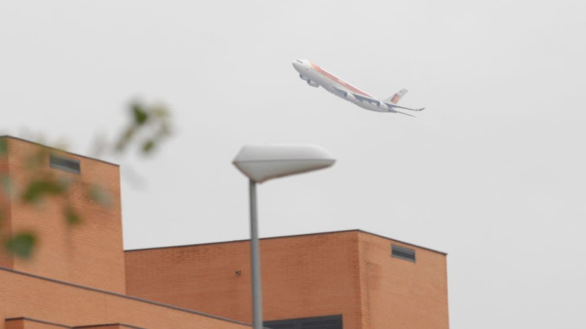 Entrevista a Rosa Escribano, portavoz de la Plataforma Vecinal ‘Sanse Sin Aviones’ que denunciará en la Jornada contra el ruido, el impacto acústico que sufren los vecinos San Sebastián de los Reyes