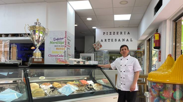 "El helado favorito de los malagueños es el de turrón" Matías Kuyumdjian, heladería Caramelo