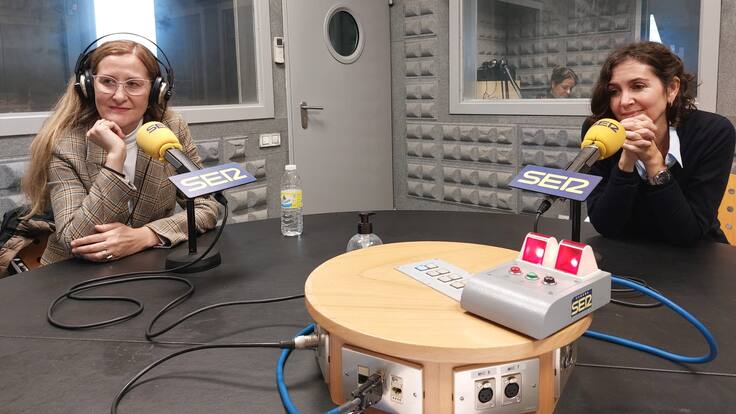 Luz Gabás y Cristina Campos en Hoy por Hoy Vigo