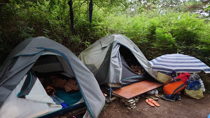 Impulsan un nuevo recuento de personas sin hogar acampadas en los montes de Berango a las puertas del invierno