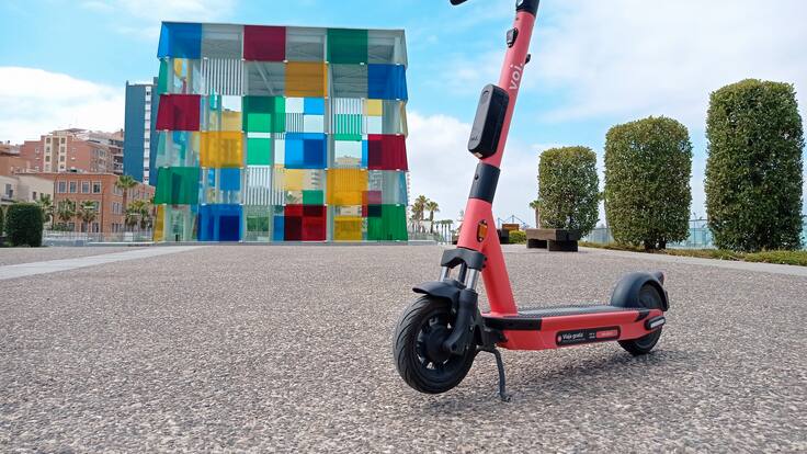 "Málaga necesitaría un centenar de puntos de aparcamiento para patinetes eléctricos" Álvaro Rodríguez, VOI