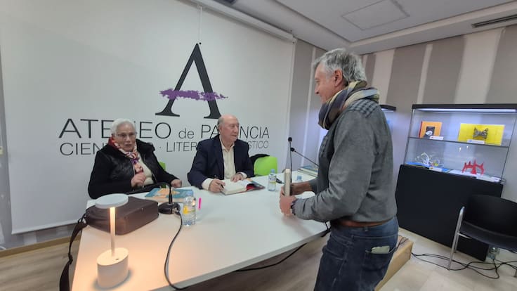 'El tesoro del convento caído': Peridis recuerda su infancia en Palencia en su última novela