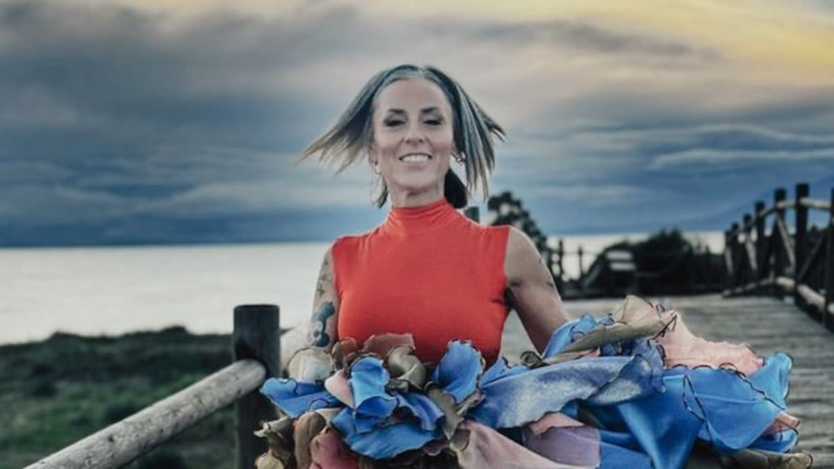 Chambao cumple 25 años y La Mari lo celebra con “Es para ti”, un homenaje a su público