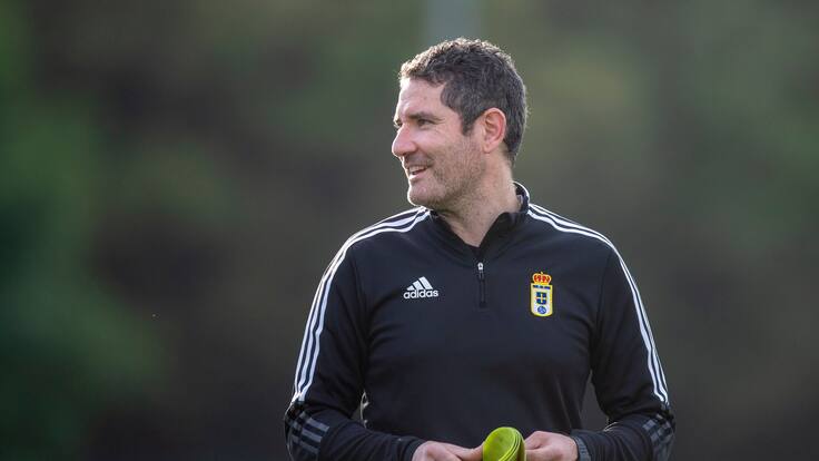 Entrevista a Álex Rodríguex, entrenador del Real Oviedo femenino (01/06/2022)