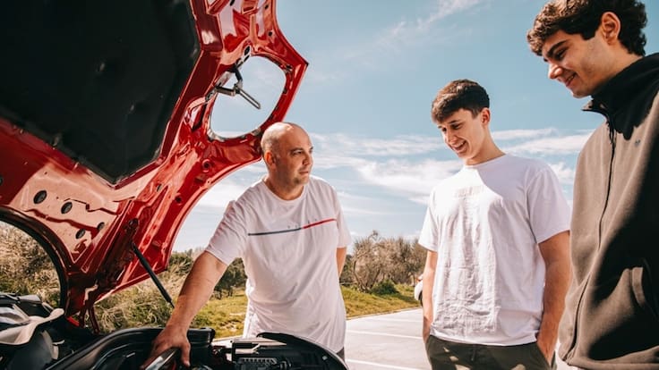 ¿Se acabaron los becarios low cost?