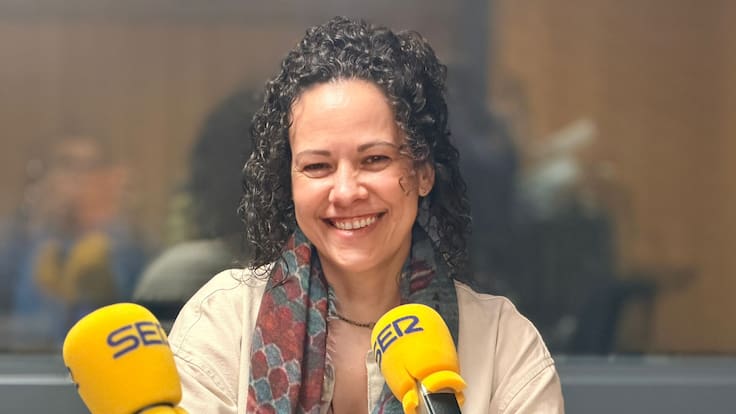 Reparto de árboles con toque solidario por Promueve Palencia