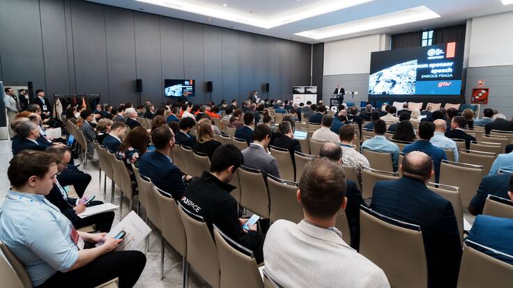 "Es un buen momento para volver a la Luna" Vicente Díaz, Small Satellites Forum Málaga
