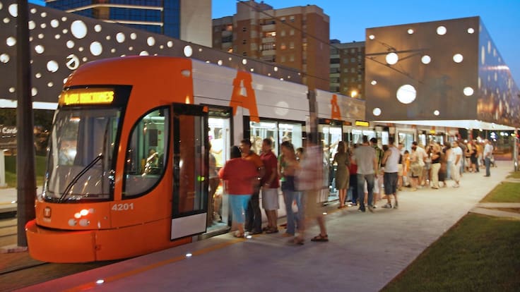 La Columna de Carlos Arcaya: «El transporte público, ¿un gasto o una inversión?»