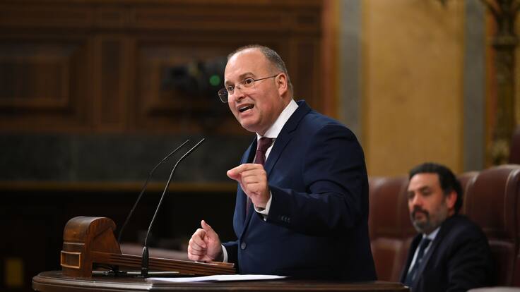 "Presumir de actuar fuera de la ley, así está el patio"