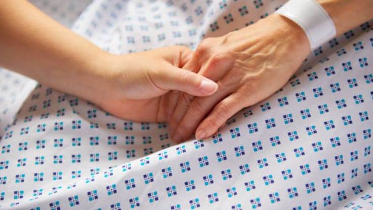 La muerte digna a través del teatro: "En 2026 todavía no hay una ley integral de cuidados paliativos"