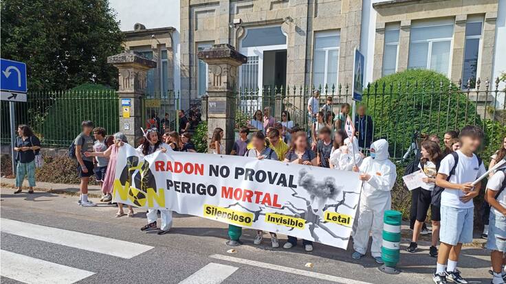 Entrevista a Senén Costas, profesor del IES Escolas Proval de Nigrán, por los problemas con el gas radón en el centro