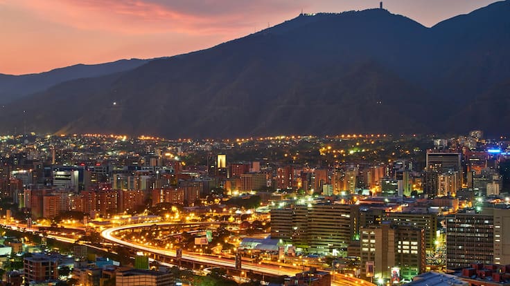 Venezuela, contada como una serie: una visión contemporánea a través de la novela satírica de Jonathan Jakubowicz