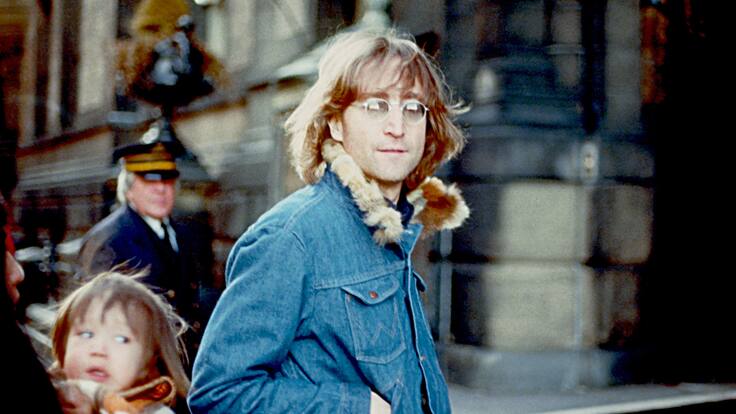 "Para mí era como si me fuera a contagiar piojos": La fotógrafa de las estrellas del rock de los años 80 cuenta cómo rechazó a John Lennon