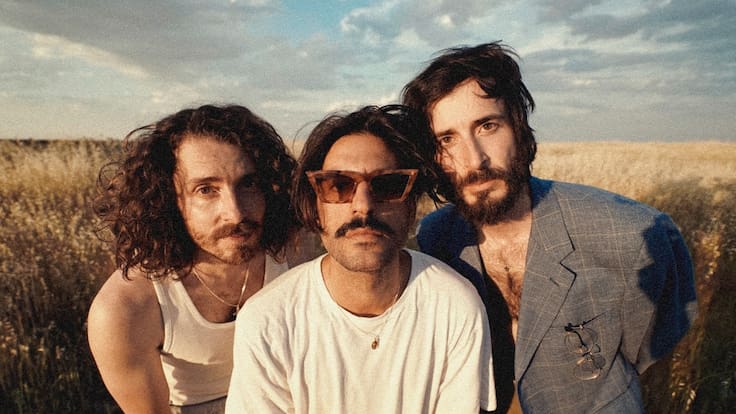 "Deja que pase, porque va a pasar igual" el mantra del nuevo disco de Sexy Zebras