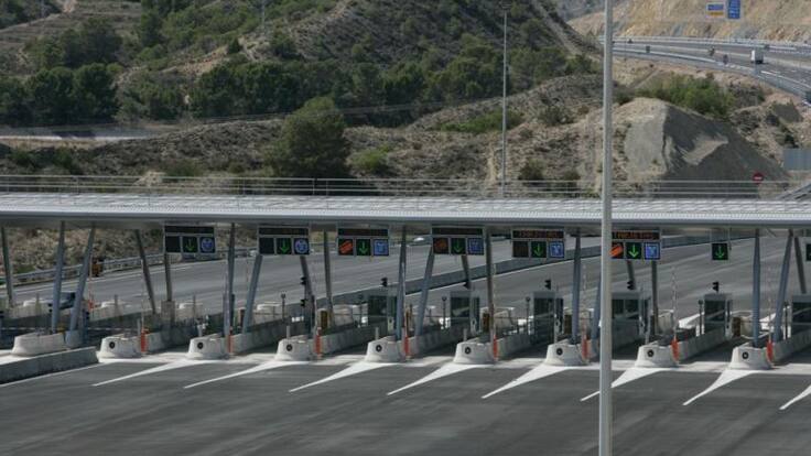 Repartir el tráfico entre las dos autovías de Alicante