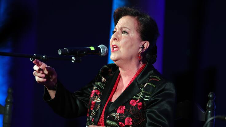 Carmen Linares, hija adoptiva de Ávila