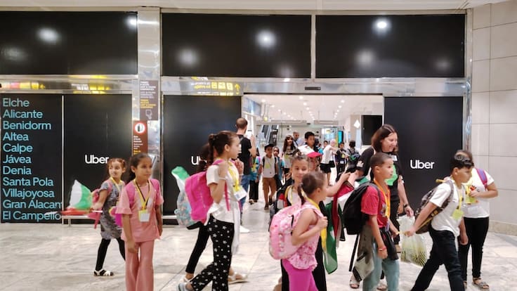 Entrevista a Javier Quesada, responsable del programa de la Coordinadora provincial de Alicante del Pueblo Saharaui, en Hoy por Hoy Alicante, sobre el plazo de acogida