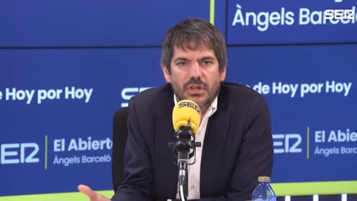 Ernest Urtasun: "El Gobierno estudia cobrar gastos de envío por la compra online de los libros"