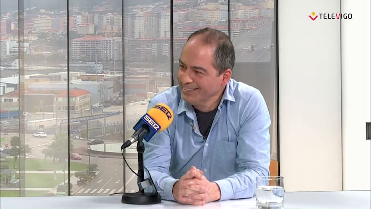 Entrevista a Roberto Mera por la historia de Alejandro Viana