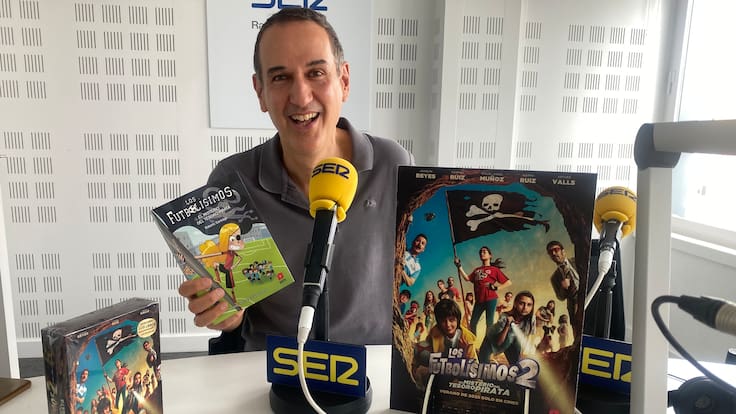 Entrevista con Roberto Santiago: Autor de la saga "Futbolísimos"