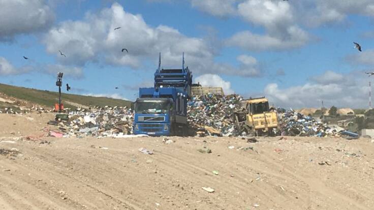 Entrevista a Marian Lorenzo, representante de Aire Limpio Norte, sobre la mesa redonda informativa acerca del futuro de la gestión de residuos urbanos en la zona norte de Madrid