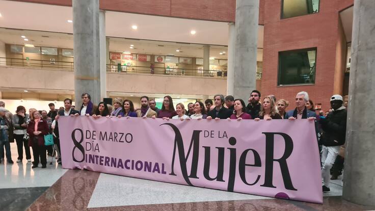 Ángel Sanguino, portavoz PSOE Alcobendas, acusa a la alcaldesa de romper los consensos básicos en la conmemoración del 8M en la ciudad