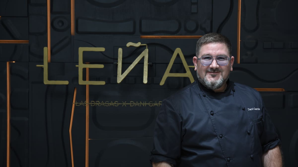 De recorrer el mercado de Marbella junto a su padre a cocinar en casa de Julio Iglesias: el chef Dani García confiesa que su trabajo es "más probar que cocinar"