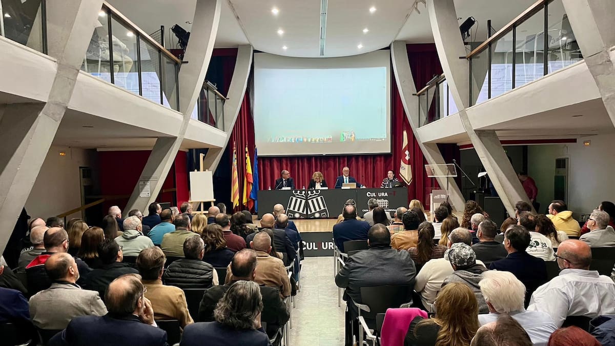 Pepa Prats, presidenta de la UNDEF: "Las cuotas a pagar por la música festera son una barbaridad"