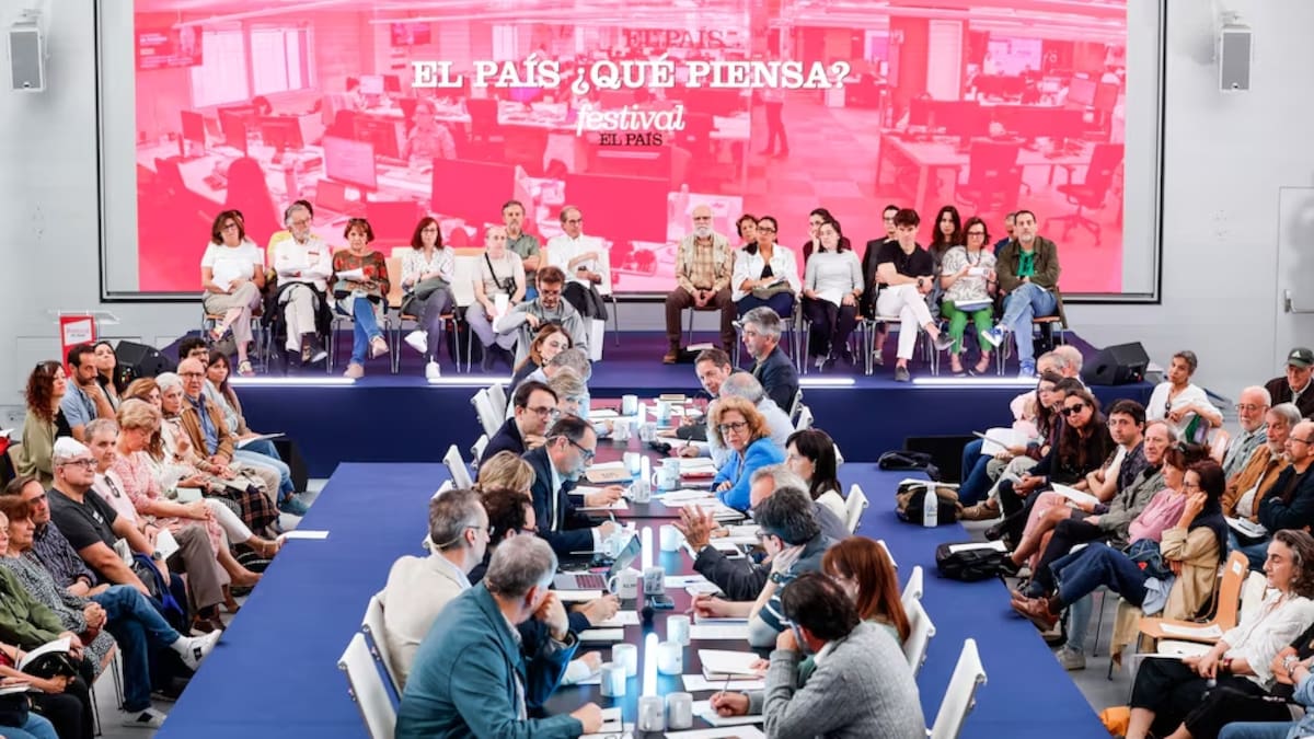 'El País' abre su comité editorial a los lectores