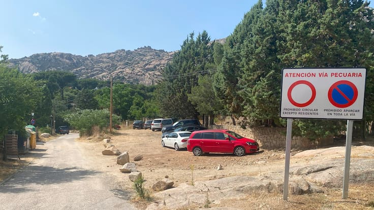 Hablamos de la situación del Barrio de la Ermita de Manzanares el Real, con el concejal de Urbanismo, David Algora, y con el presidente de la Asociación de Vecinos, Felipe Pacheco