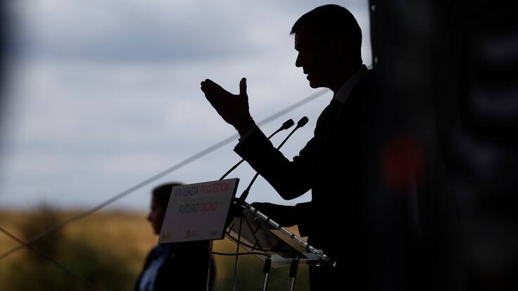 La Columna de Carlos Arcaya: «El malvado Pedro Sánchez odia a los alicantinos»