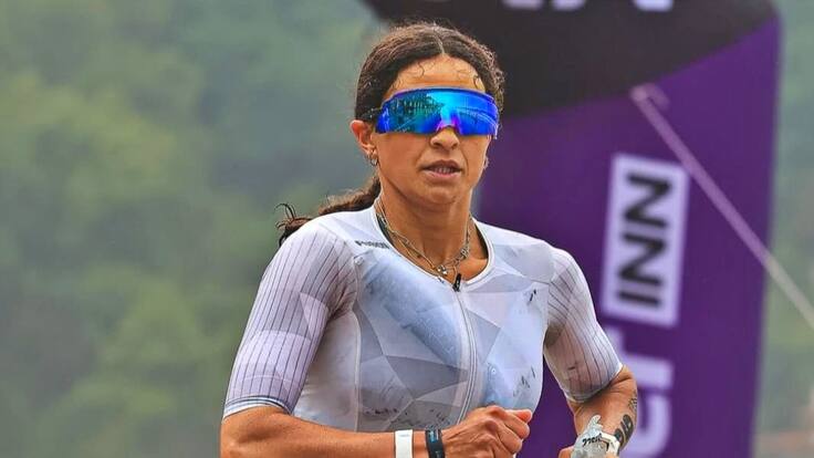 Carolina Ortuño, forajida de día y anestesista de noche