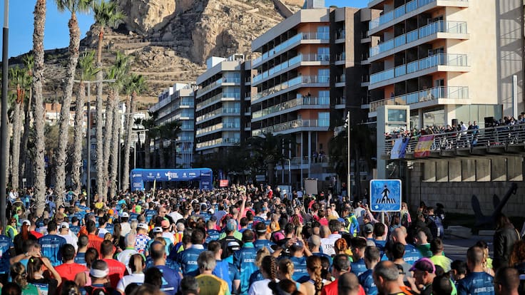 Entrevista a José Manuel Albentosa, director técnico de la Media Maratón de Alicante, en SER Deportivos