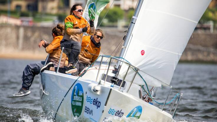 Liga Iberdrola de Vela Femenina, una final forajida desde el Real Club de Regatas de Alicante