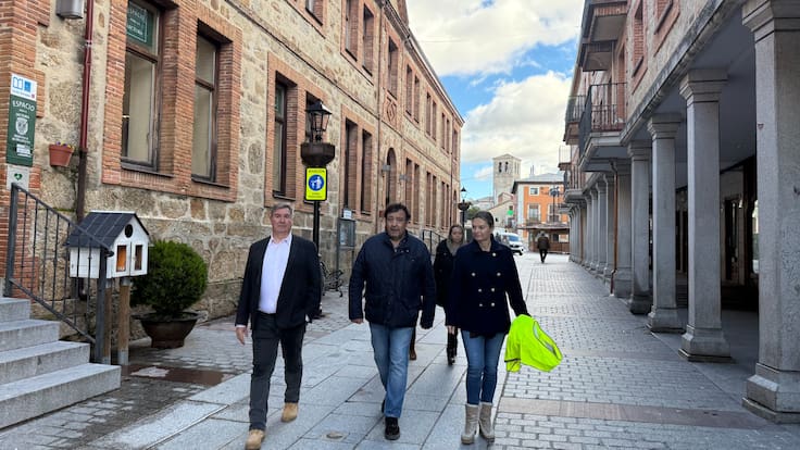 José Antonio Sánchez, viceconsejero de Administración Pública, sobre las inversiones regionales en Miraflores de la Sierra