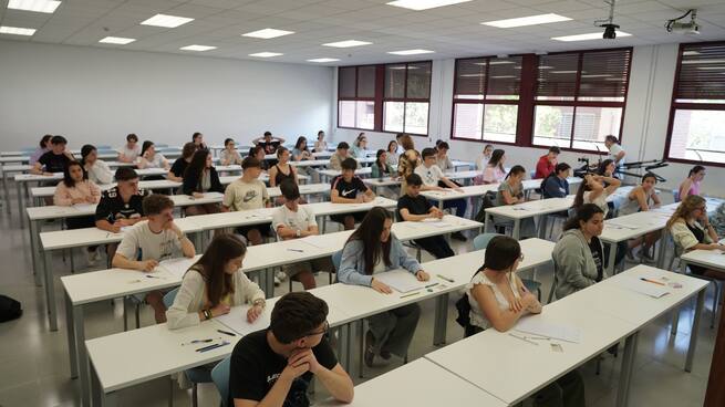 Los profesores del CEFIRE de Alicante, Lluís Bonet y Deborah Vilar, sobre la LOMLOE, en Hoy por Hoy Alicante