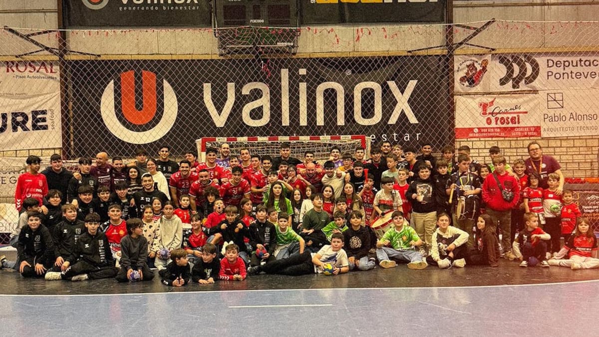 Entrevista a Nico López, jugador del Novás, tras certificar el pase a la fase de ascenso