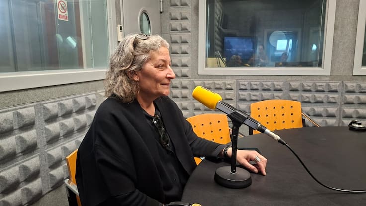 Entrevista a la arquitecta Marta Vilas por su libro sobre la arquitectura parroquial de Vigo en el Siglo XX