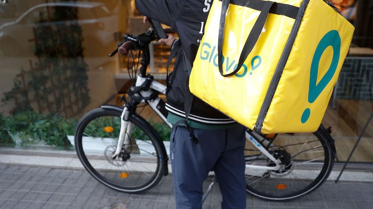 Jesús Páez, delegado en el comité de empresa de Glovo, pide a la clientela de Alicante que este fin de semana no haga pedidos