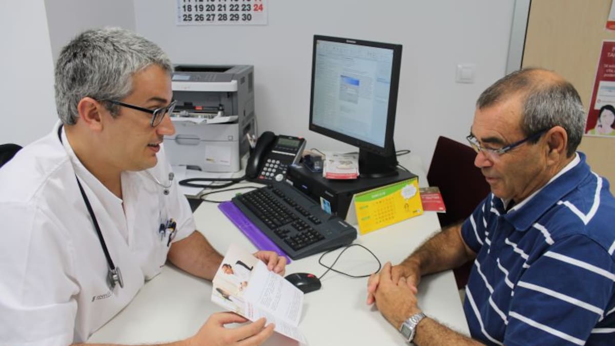 Entrevista a Toñi Molina y a José Luis García Hurtado, de la Plataforma de Afectados por la Burocracia Digital, en Hoy por Hoy Alicante