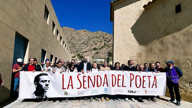 Entrevista a Aitor Larrabide, director de la Fundación Cultural Miguel Hernández, sobre el abandono de la Senda del Poeta, en Hoy por Hoy Alicante