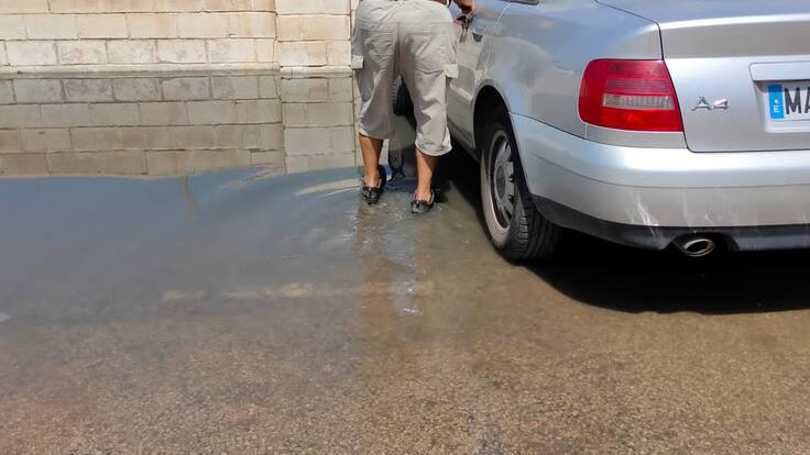 "Sacaba vuelve hoy a oler a mierda" Silvia Casado, vecina