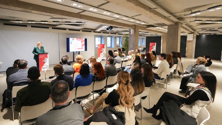 Teresa Laespada, diputada Foral de Empleo, Cohesión Social e Igualdad, sobre las Lanzaderas de Empleo