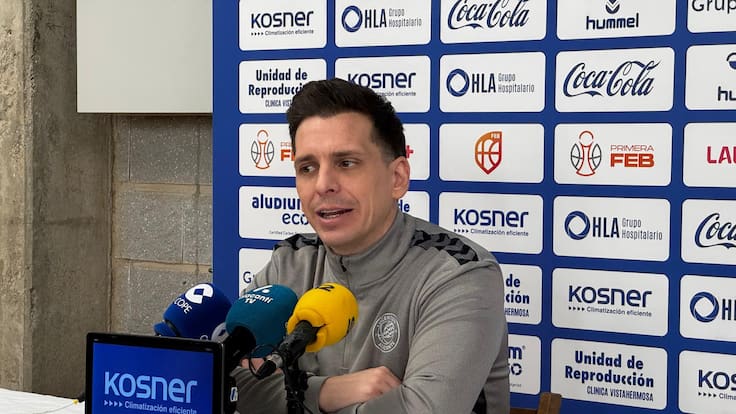 Rubén Perelló, entrenador del HLA Alicante, en la previa del partido ante Leyma Coruña