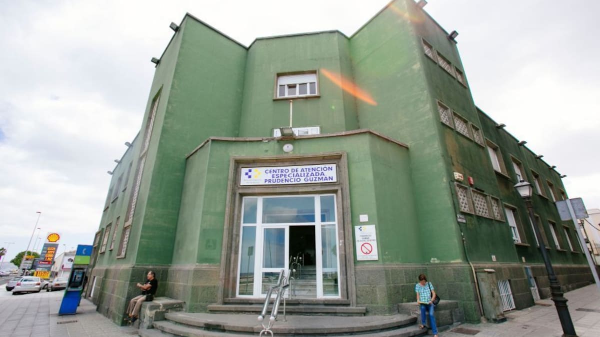 ELENA PEREZ, PORTAVOZ ASOCIACION DE MEDICOS DE ATENCION PRIMARIA DE CANARIAS