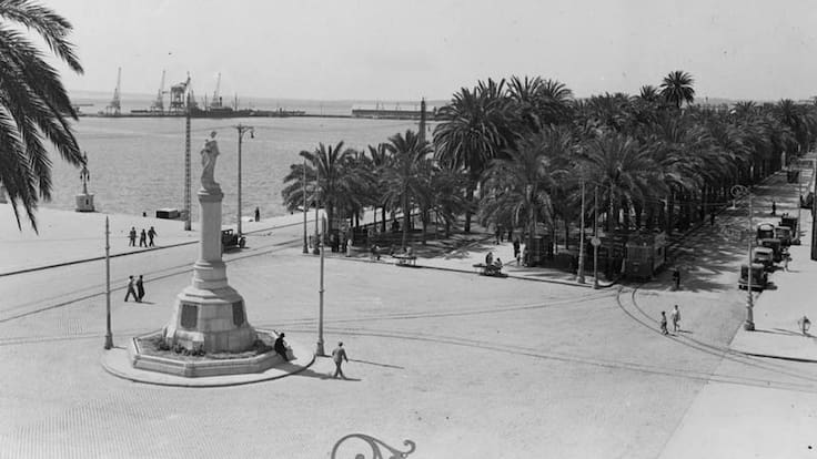 Procesión Cívica Mártires de la Libertad 1844, con Luis Amat y Rafael García Meseguer