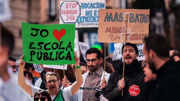 La Columna de Carlos Arcaya: «¿A qué juega la Generalitat con la educación y la sanidad públicas?»