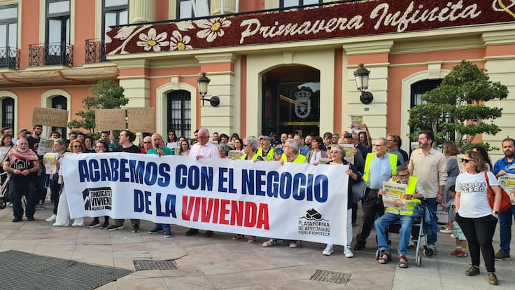 José Antonio Vives, mediador de la PAH: "¿Qué hacen más de 2.000 pisos vacíos?